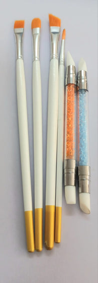 Paint Brushes & Tool Set - White